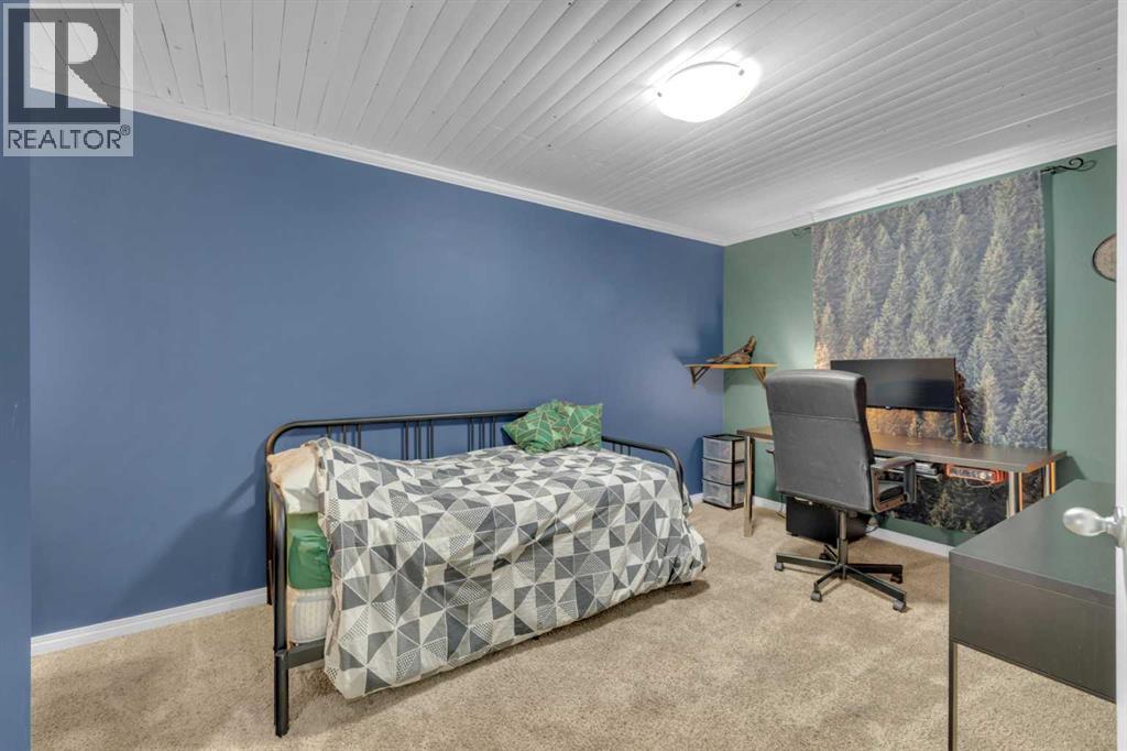 18 Lampard Crescent, Red Deer, AB - Indoor Photo Showing Bedroom