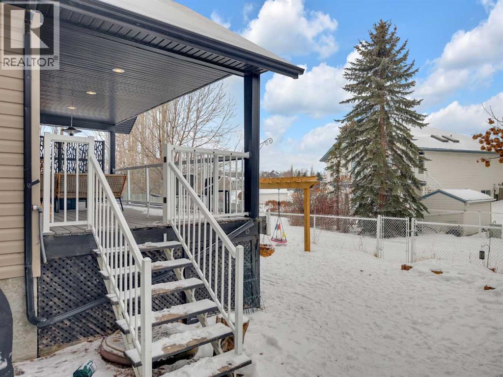 18 Lampard Crescent, Red Deer, AB - Outdoor With Deck Patio Veranda