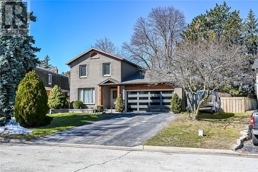 946 Nora Drive, Burlington, ON - Outdoor With Facade