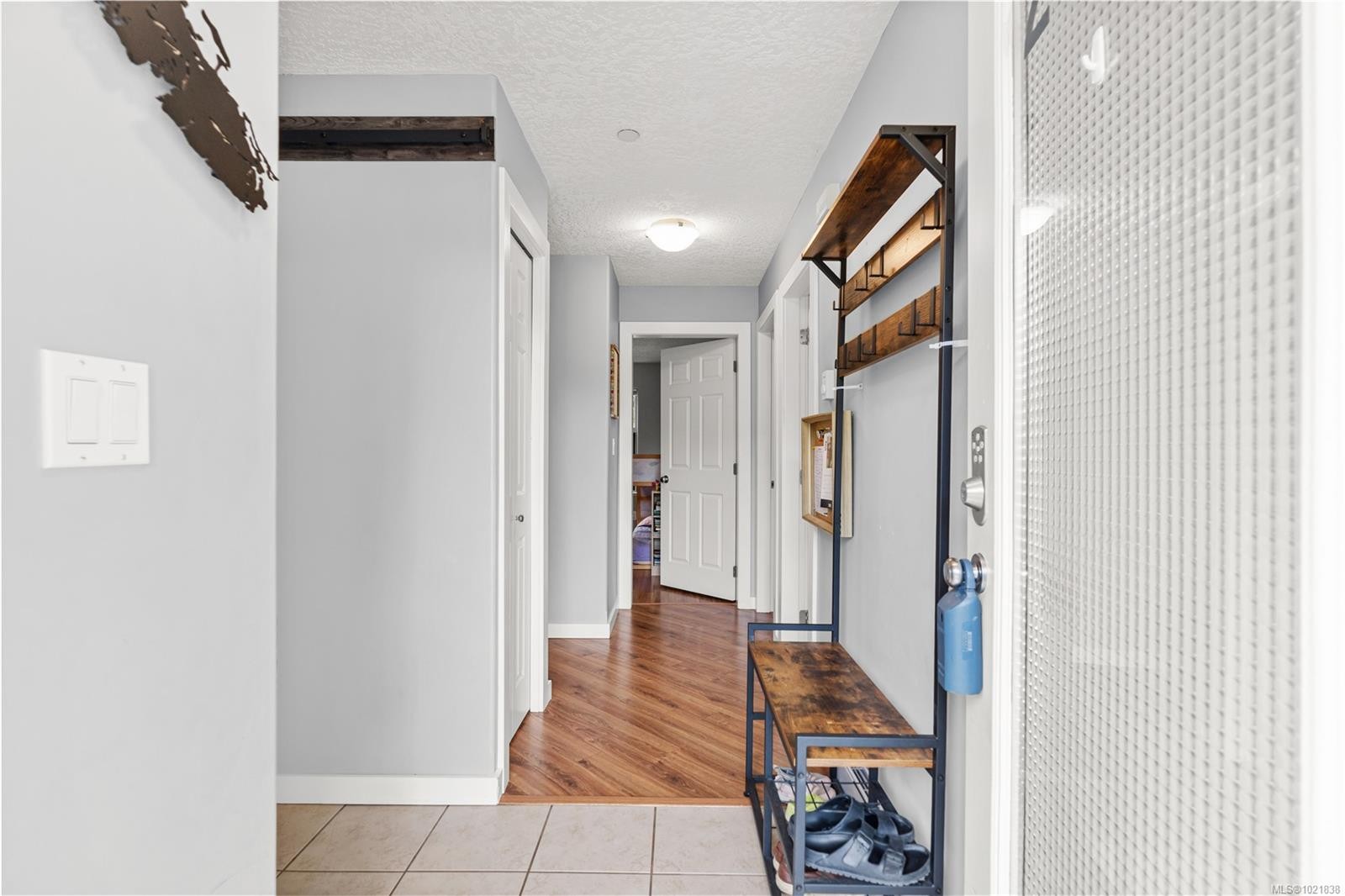 201-908 Brock Ave, Langford, BC - Indoor Photo Showing Other Room