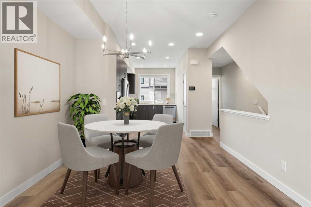 72, 285 Chelsea Court, Chestermere, AB - Indoor Photo Showing Dining Room