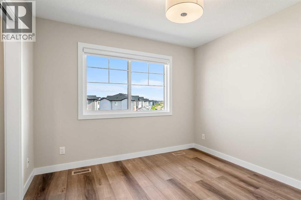 72, 285 Chelsea Court, Chestermere, AB - Indoor Photo Showing Other Room