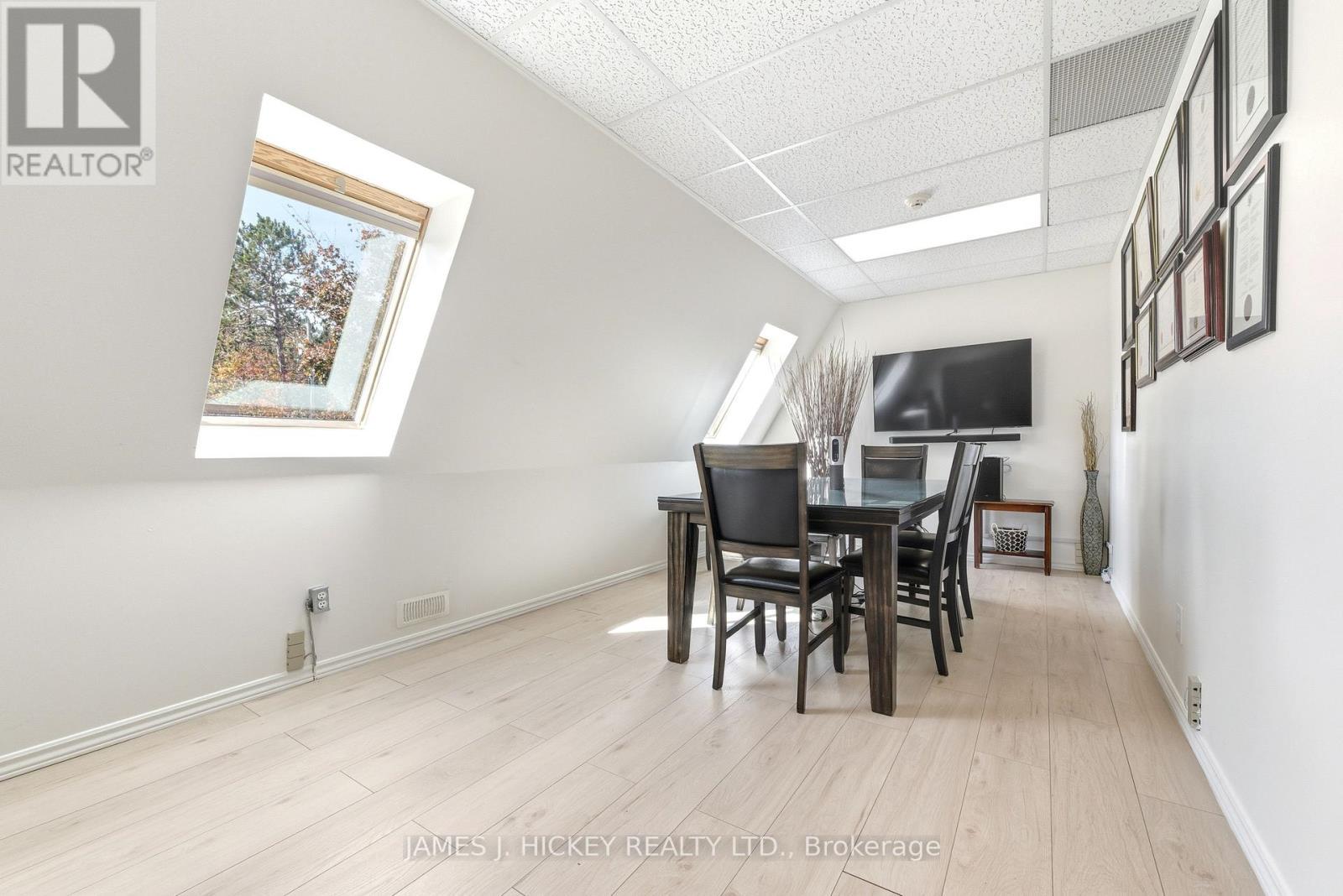 120 Deep River Road, Deep River, ON