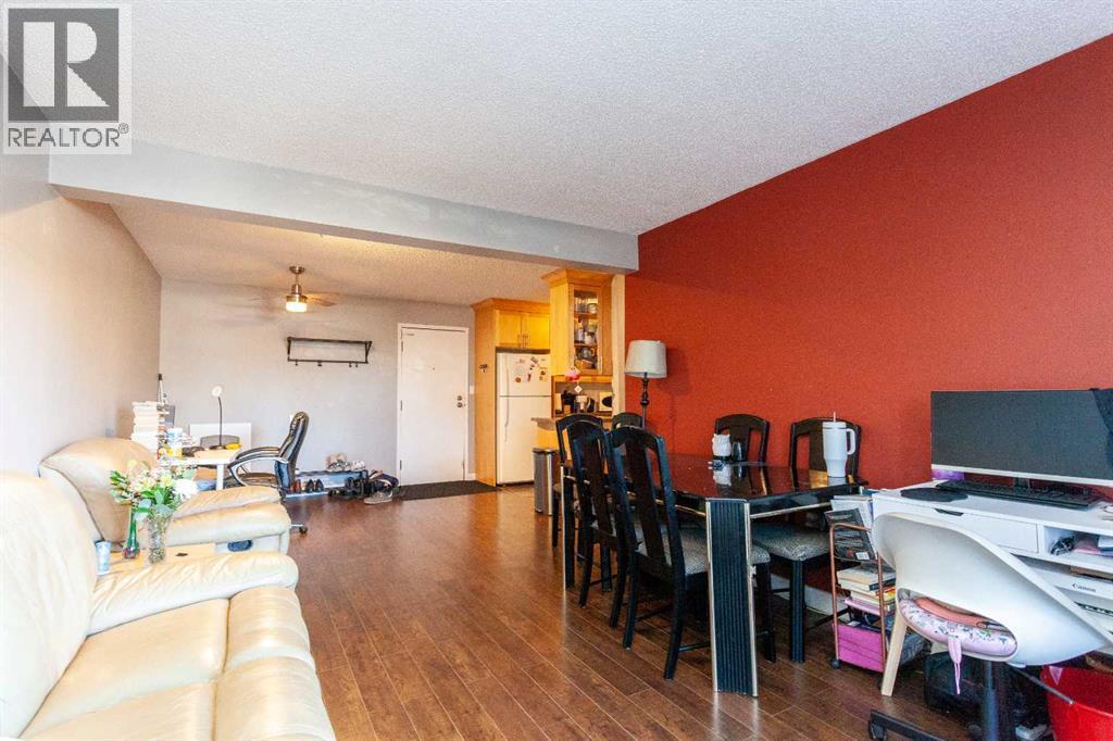 207B, 295 Columbia Boulevard W, Lethbridge, AB - Indoor