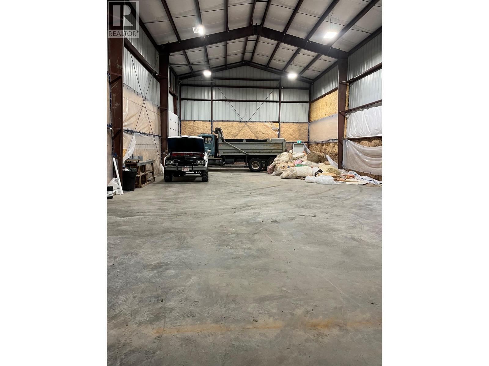 5460 Mcdougald Road, Peachland, BC