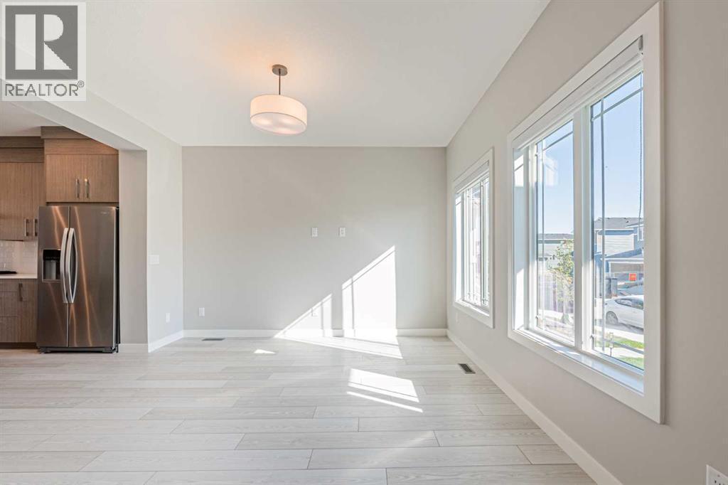 129 Dawson Wharf View, Chestermere, AB - Indoor Photo Showing Other Room