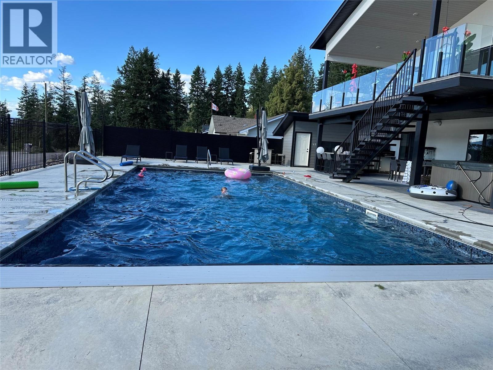 20X40 Saltwater heated pool. - 3410 Lakeshore Road Ne, Salmon Arm, BC - Outdoor With In Ground Pool