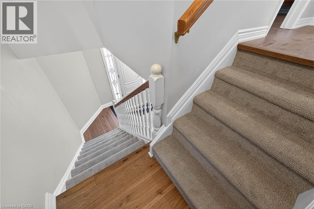 28 Buchanan Drive, Caledonia, ON - Indoor Photo Showing Other Room