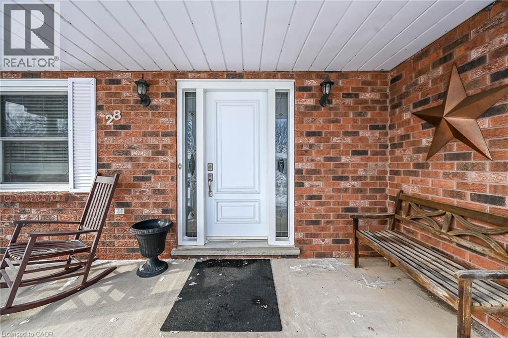 28 Buchanan Drive, Caledonia, ON - Outdoor With Exterior