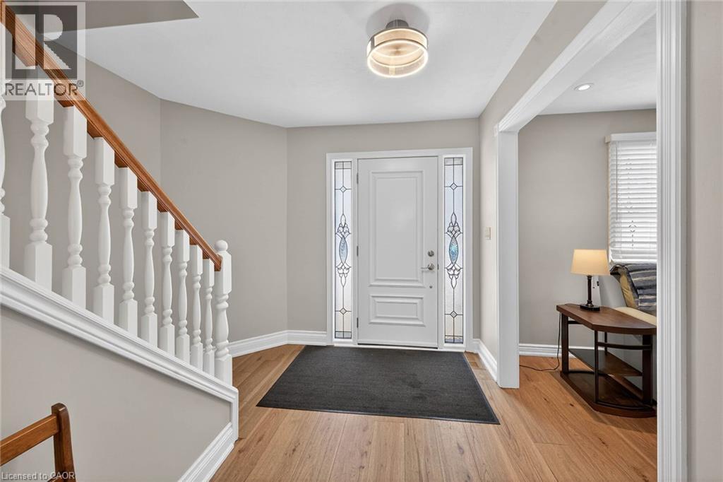 28 Buchanan Drive, Caledonia, ON - Indoor Photo Showing Other Room