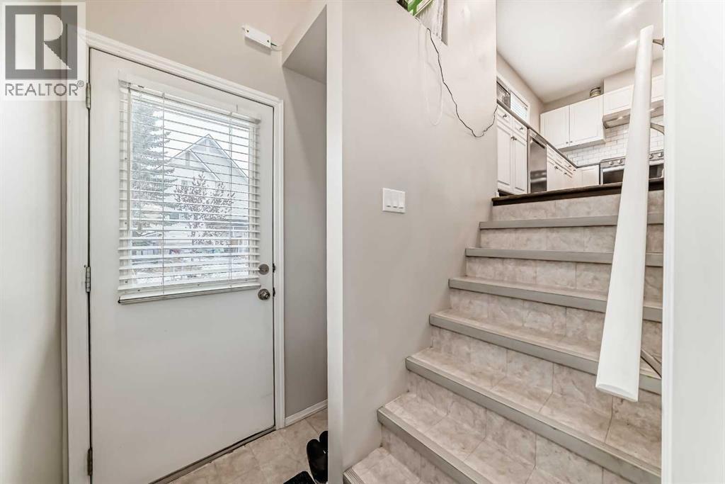 271 Prestwick Acres Lane Se, Calgary, AB - Indoor Photo Showing Other Room