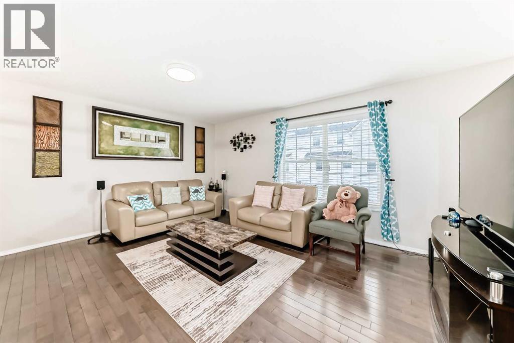 271 Prestwick Acres Lane Se, Calgary, AB - Indoor Photo Showing Living Room
