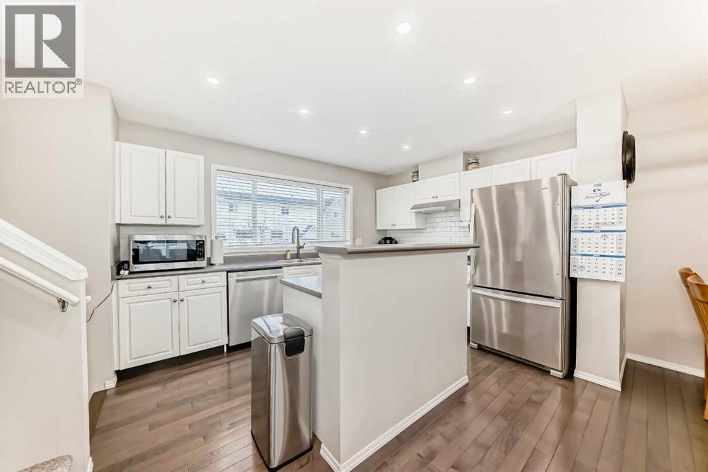 271 Prestwick Acres Lane Se, Calgary, AB - Indoor Photo Showing Kitchen
