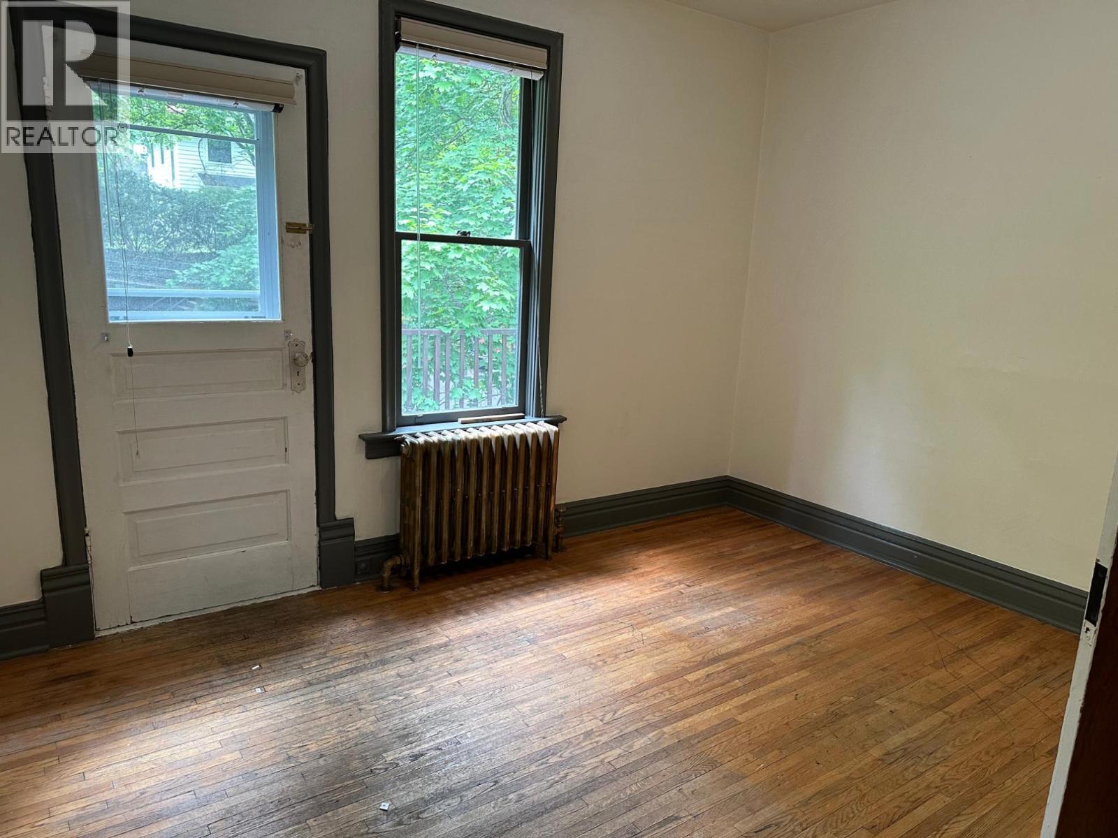 815 Baker Street, Nelson, BC