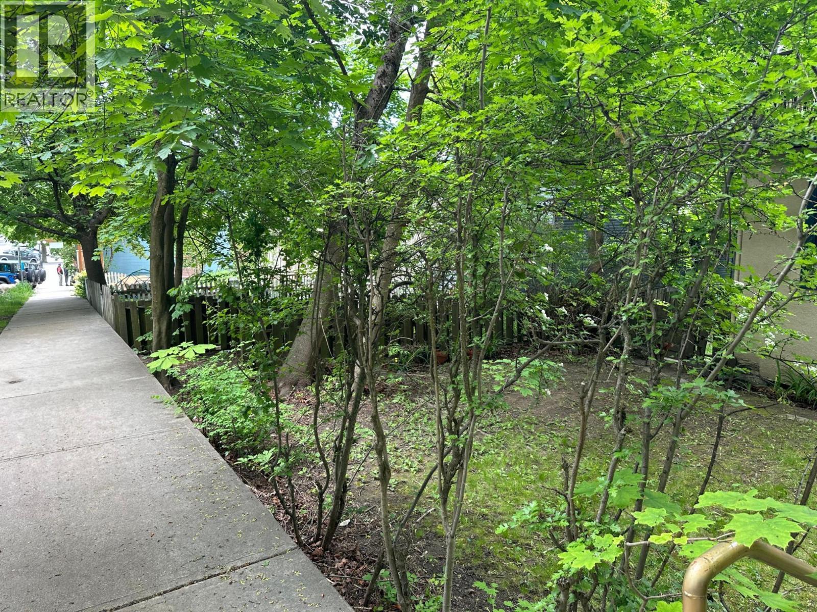 815 Baker Street, Nelson, BC