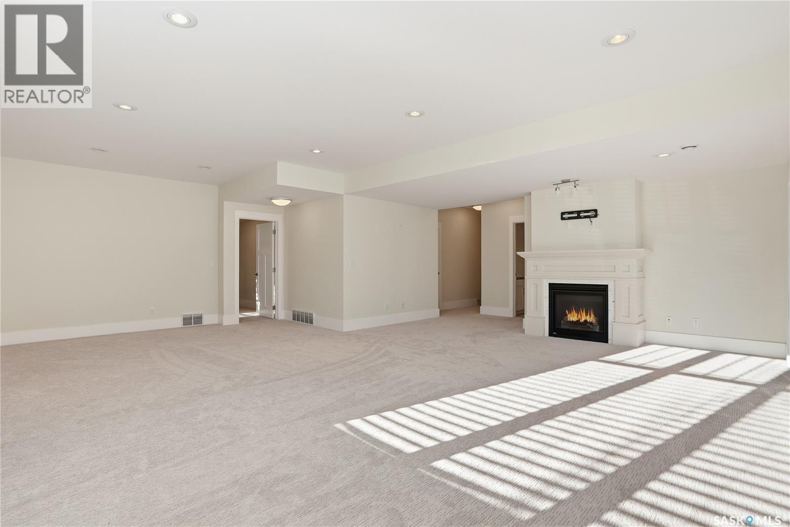 32 115 Meadows Boulevard, Saskatoon, SK - Indoor With Fireplace