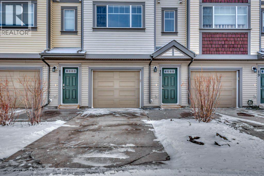 15 Copperpond Close Se, Calgary, AB - Outdoor With Facade