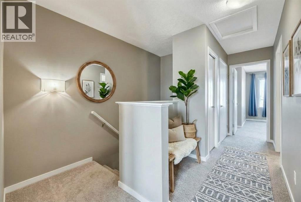 15 Copperpond Close Se, Calgary, AB - Indoor Photo Showing Other Room