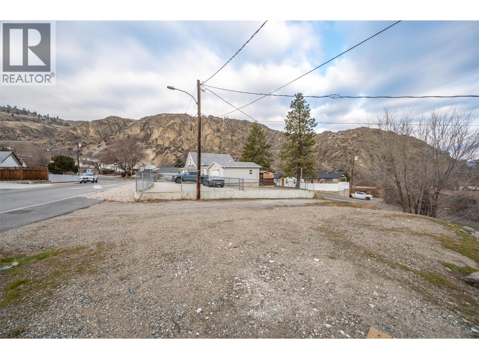 Neighbourhood - 6470 Hollow Street, Oliver, BC - Outdoor