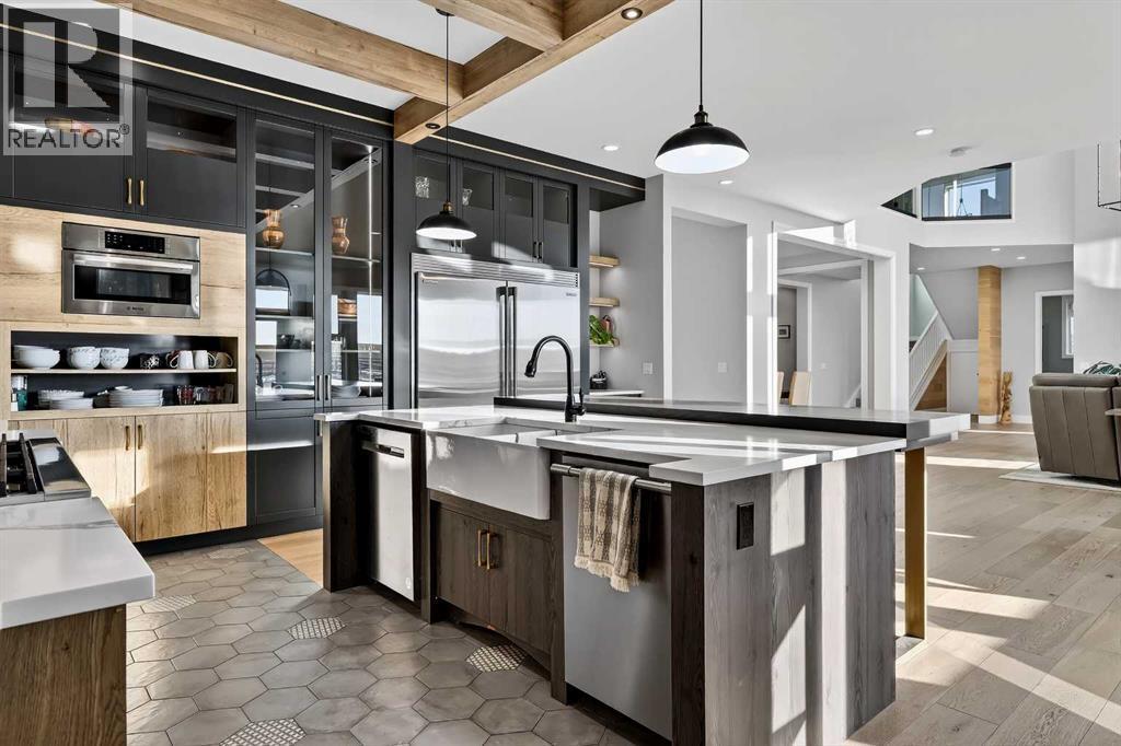 402017 23 Street W, Rural Foothills County, AB - Indoor Photo Showing Kitchen With Upgraded Kitchen