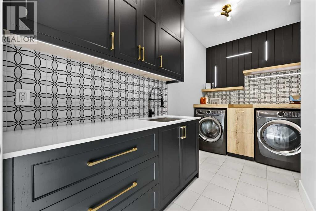 402017 23 Street W, Rural Foothills County, AB - Indoor Photo Showing Laundry Room