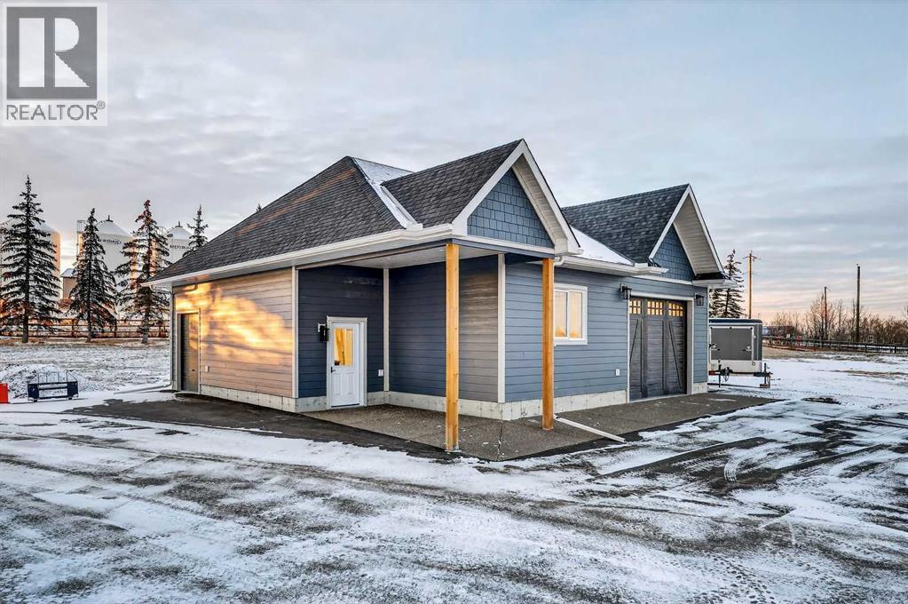 402017 23 Street W, Rural Foothills County, AB - Outdoor