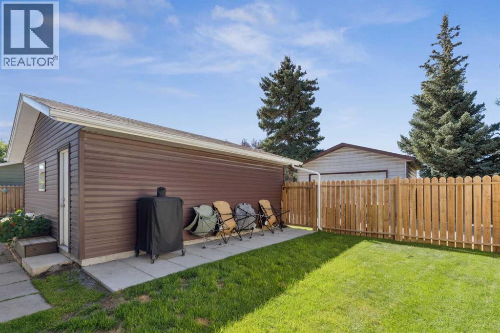 14 Glenhill Crescent, Cochrane, AB - Outdoor With Deck Patio Veranda