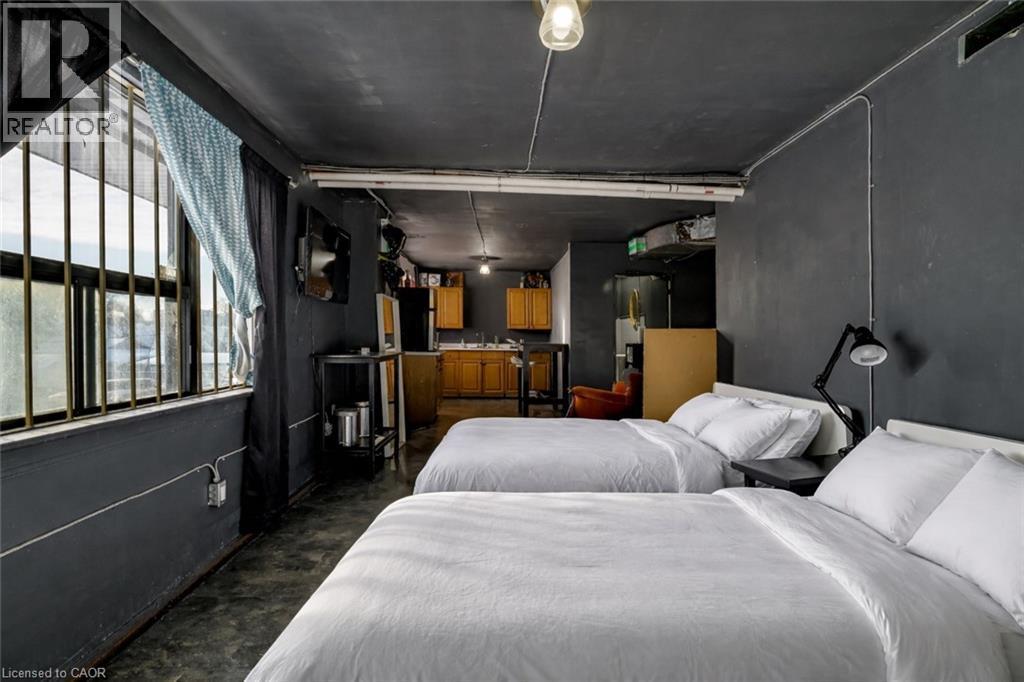 Virtually Staged - 196 Parkdale Avenue, Hamilton, ON