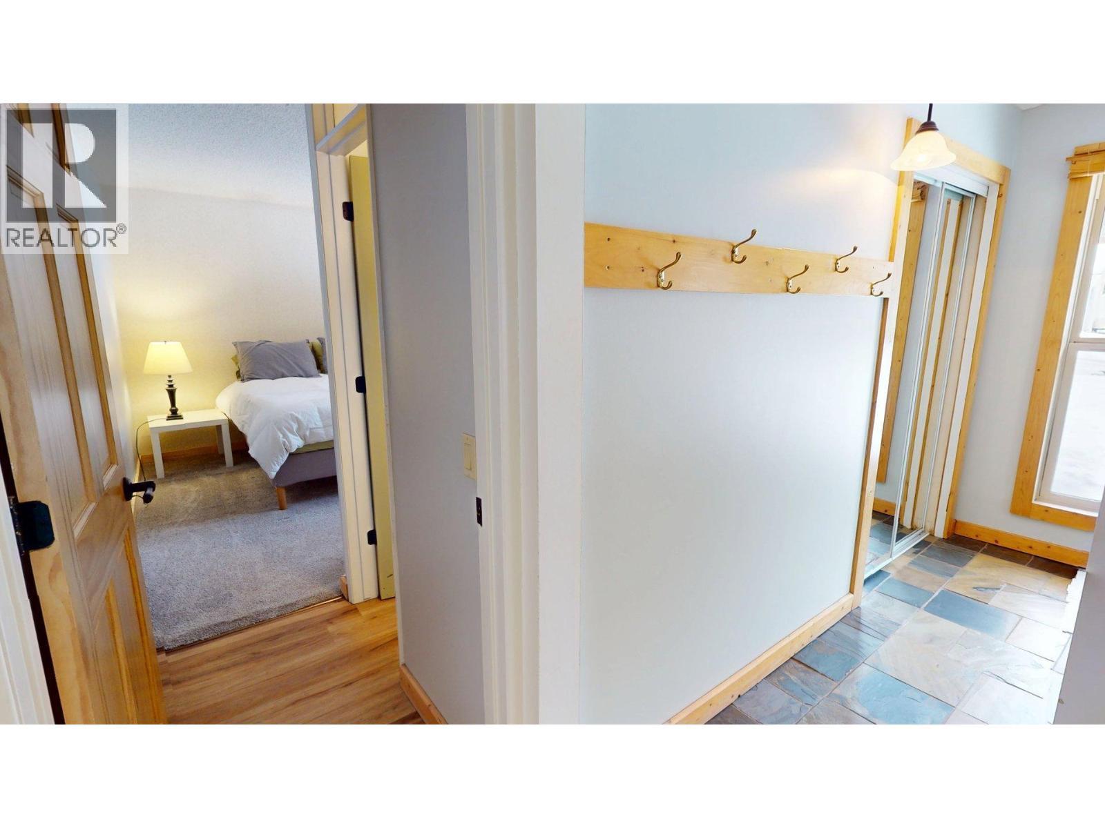 958 Galbraith Drive, Elkford, BC - Indoor Photo Showing Other Room