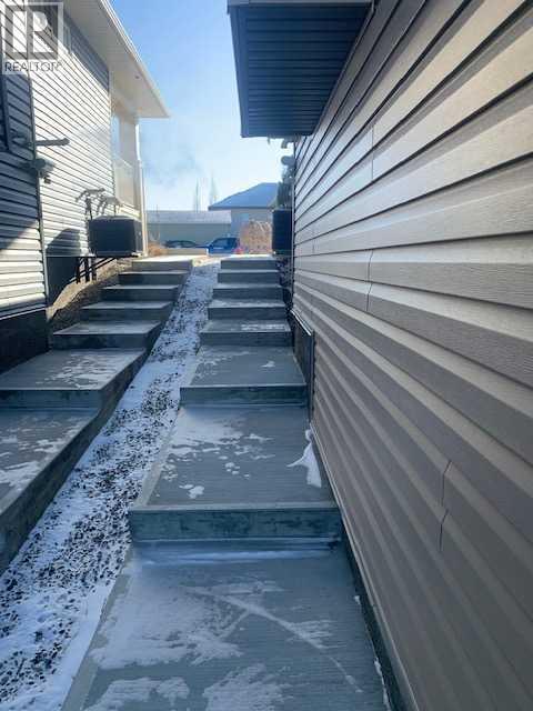 355 Skeena Crescent W, Lethbridge, AB