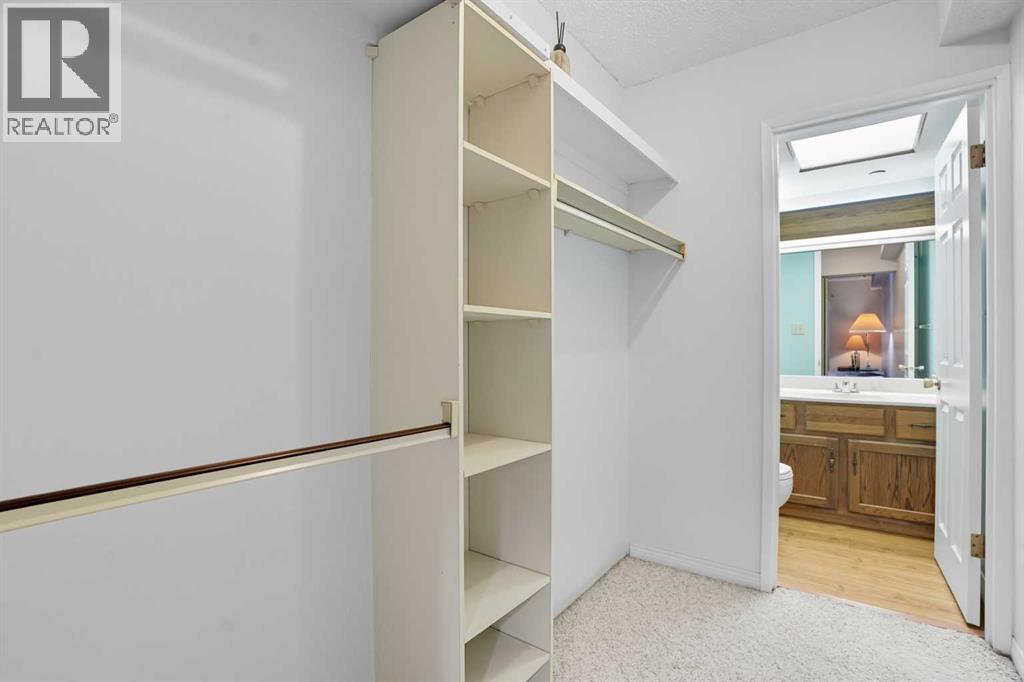 109, 3730 50 Street Nw, Calgary, AB - Indoor Photo Showing Other Room