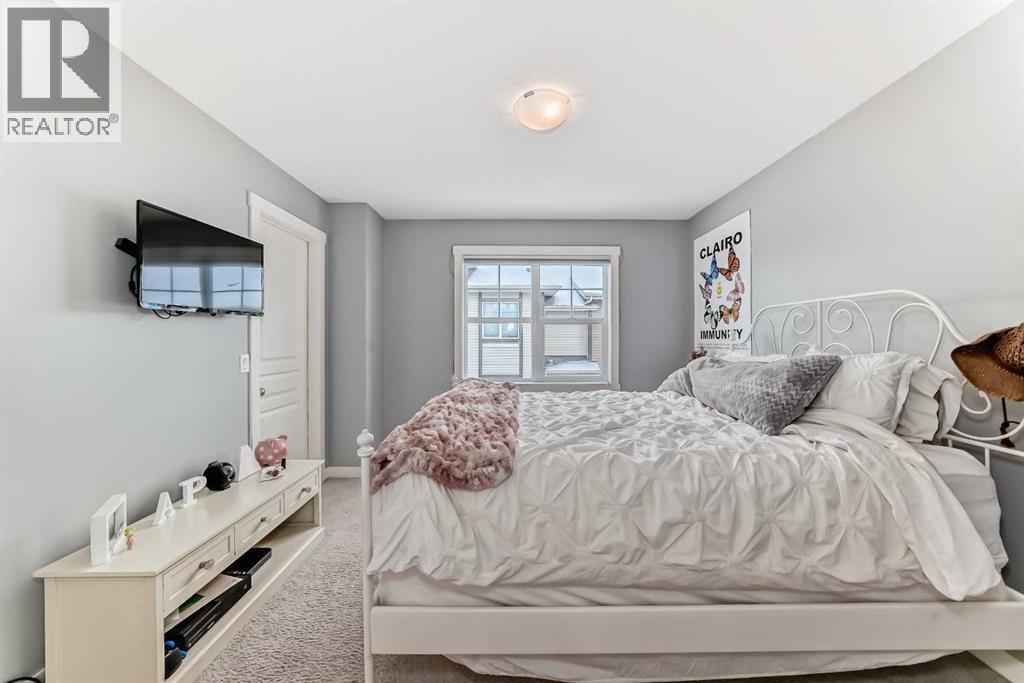 105 Mckenzie Towne Square Se, Calgary, AB - Indoor Photo Showing Bedroom