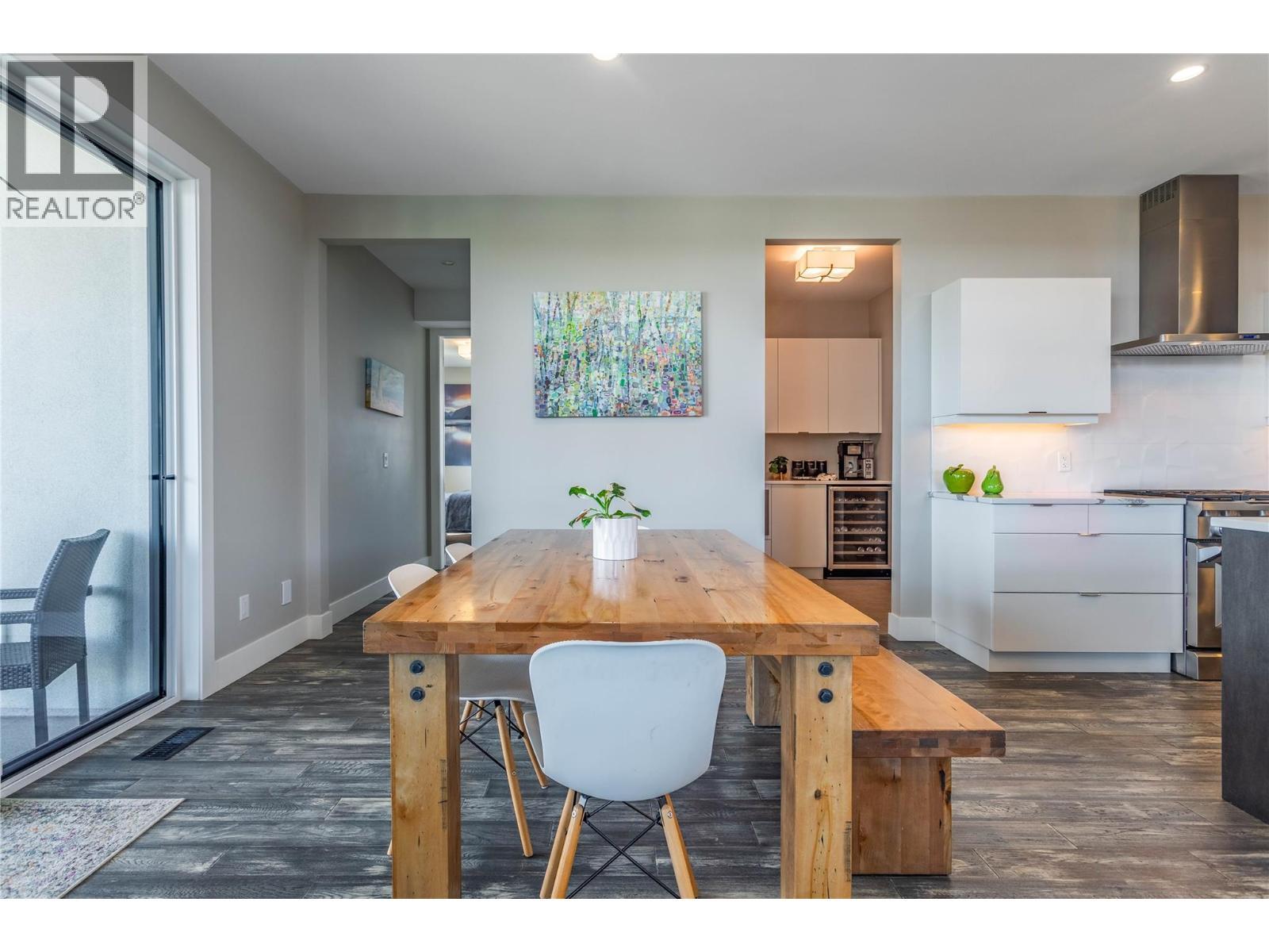 1648 Fawn Run Drive, Kelowna, BC - Indoor