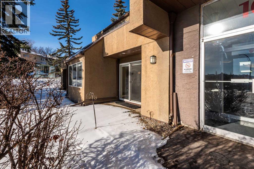 1, 101 Village Heights Sw, Calgary, AB - Outdoor With Exterior