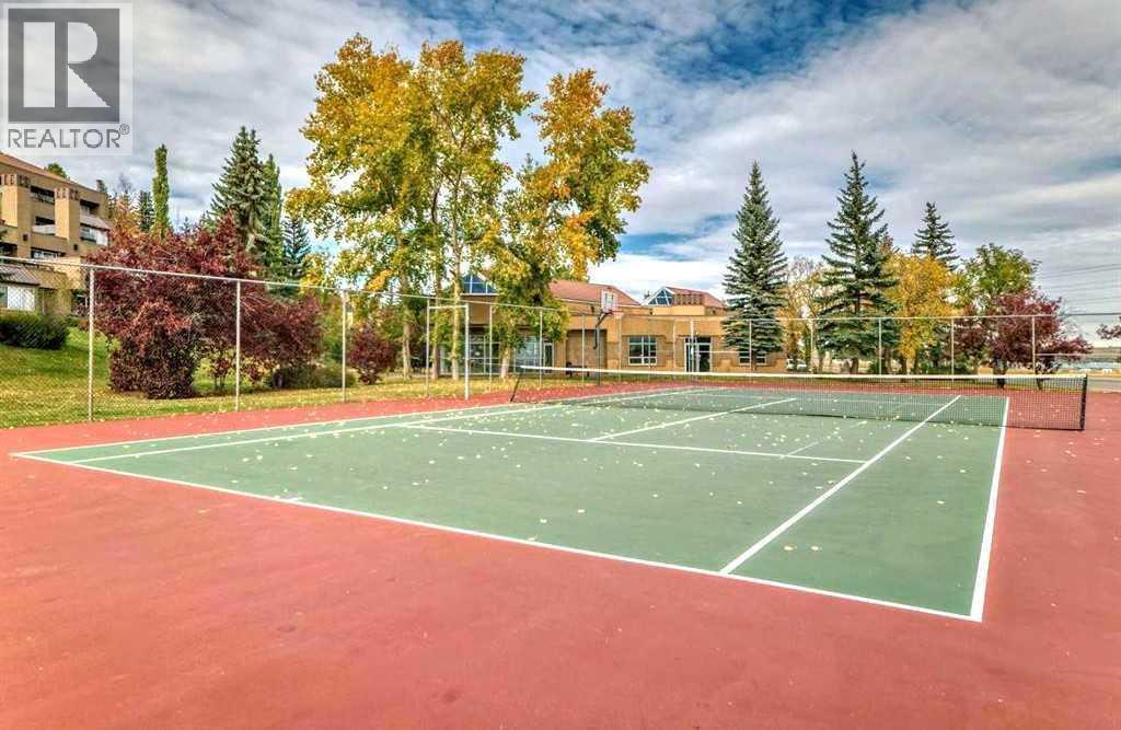 1, 101 Village Heights Sw, Calgary, AB - Outdoor With View