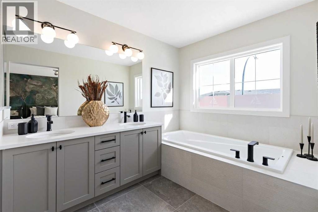 116 Huxland Close Ne, Calgary, AB - Indoor Photo Showing Bathroom