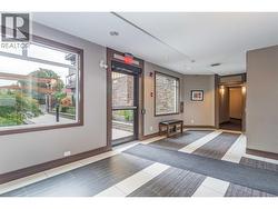 Ambrosi Court - entrance -