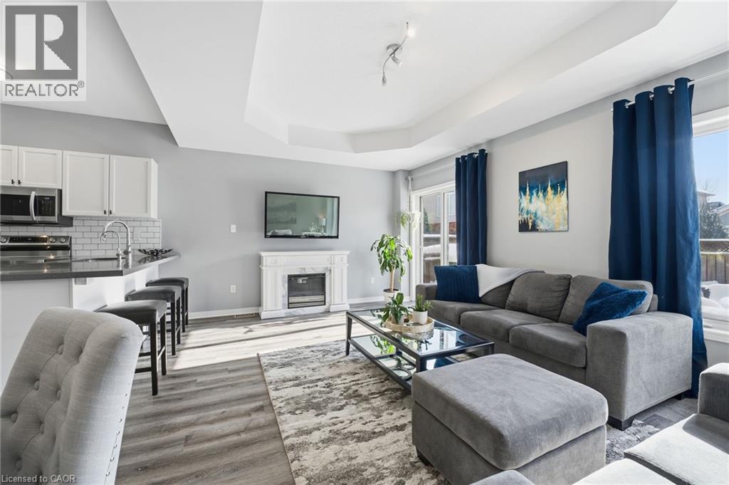 115 Benziger Lane, Halton, ON - Indoor Photo Showing Living Room With Fireplace