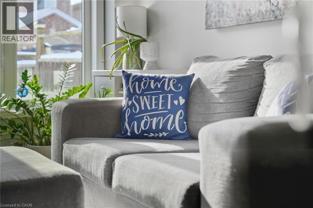 115 Benziger Lane, Halton, ON - Photo Showing Bedroom