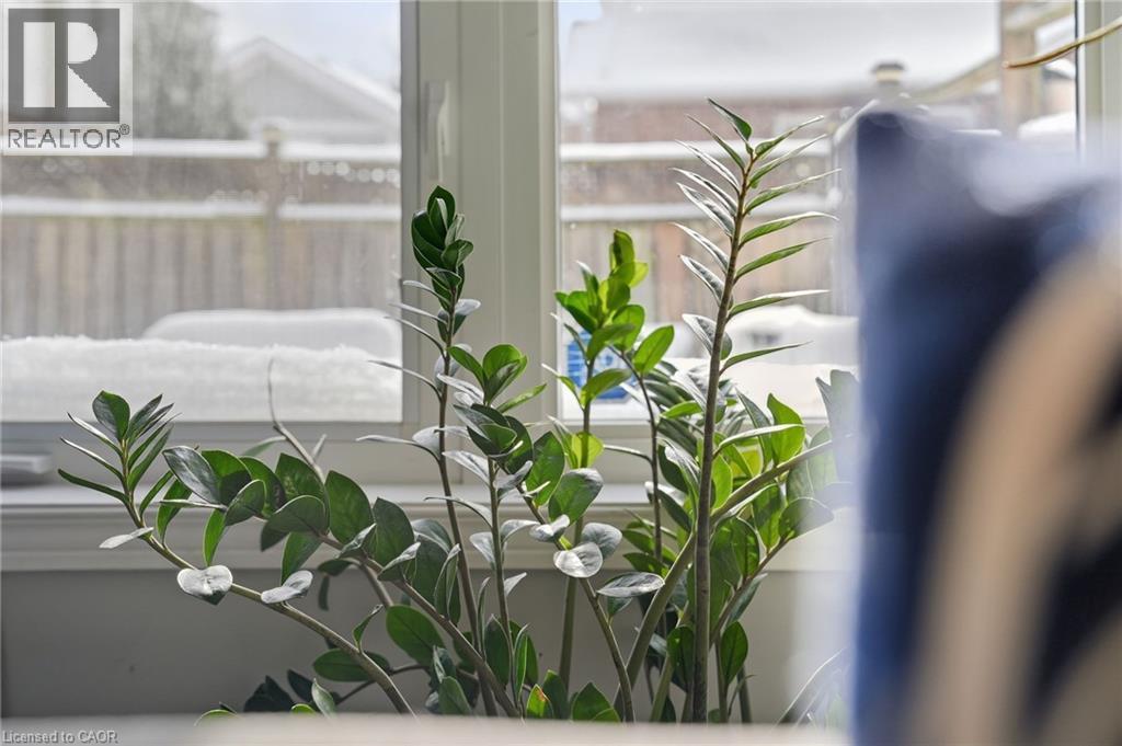 115 Benziger Lane, Halton, ON - Photo Showing Other Room