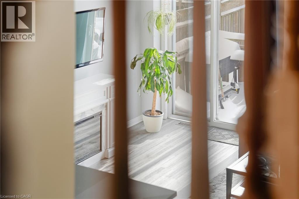 115 Benziger Lane, Halton, ON - Indoor Photo Showing Other Room