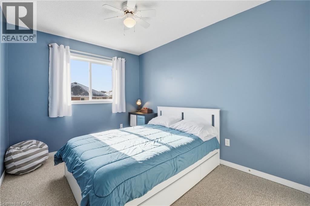 115 Benziger Lane, Halton, ON - Indoor Photo Showing Bedroom