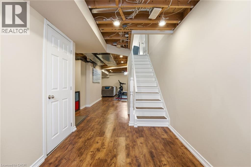 115 Benziger Lane, Halton, ON - Indoor