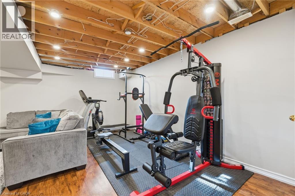 115 Benziger Lane, Halton, ON - Indoor Photo Showing Gym Room
