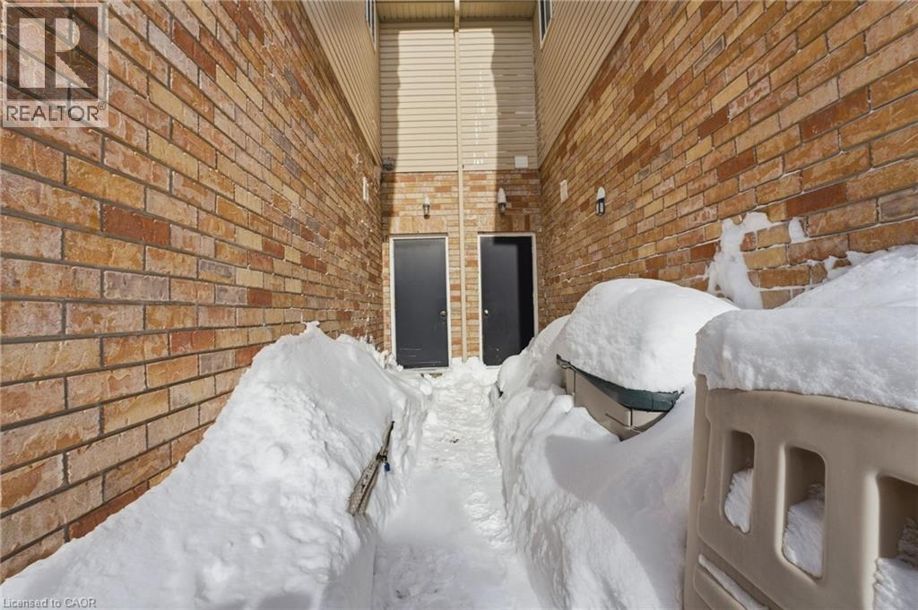 115 Benziger Lane, Halton, ON -