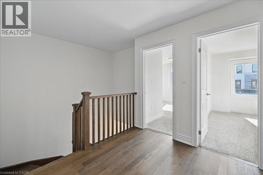 2184 Postmaster Drive Unit# 13, Oakville, ON - Indoor Photo Showing Other Room