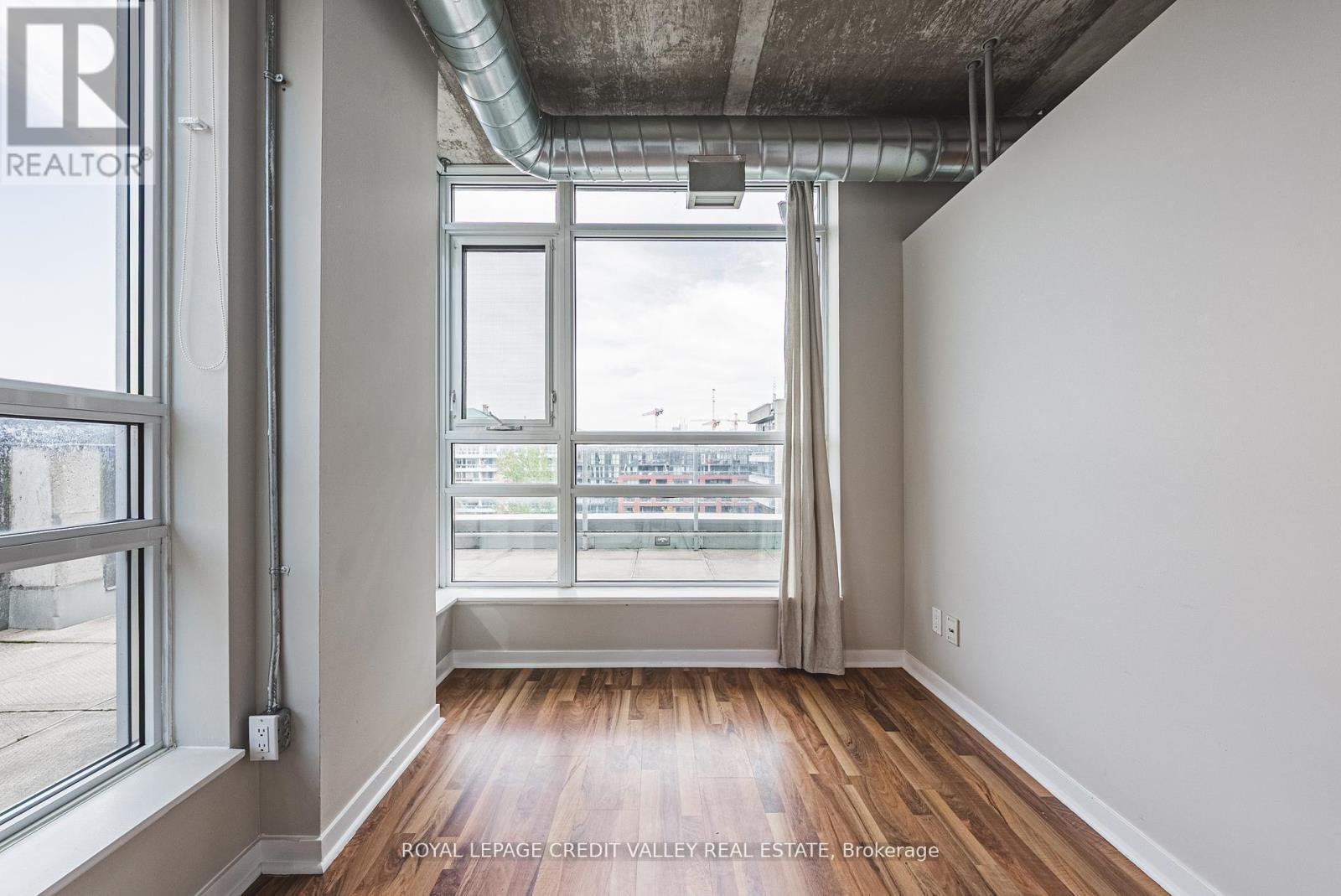 609 - 150 Sudbury Street, Toronto, ON - Indoor Photo Showing Other Room