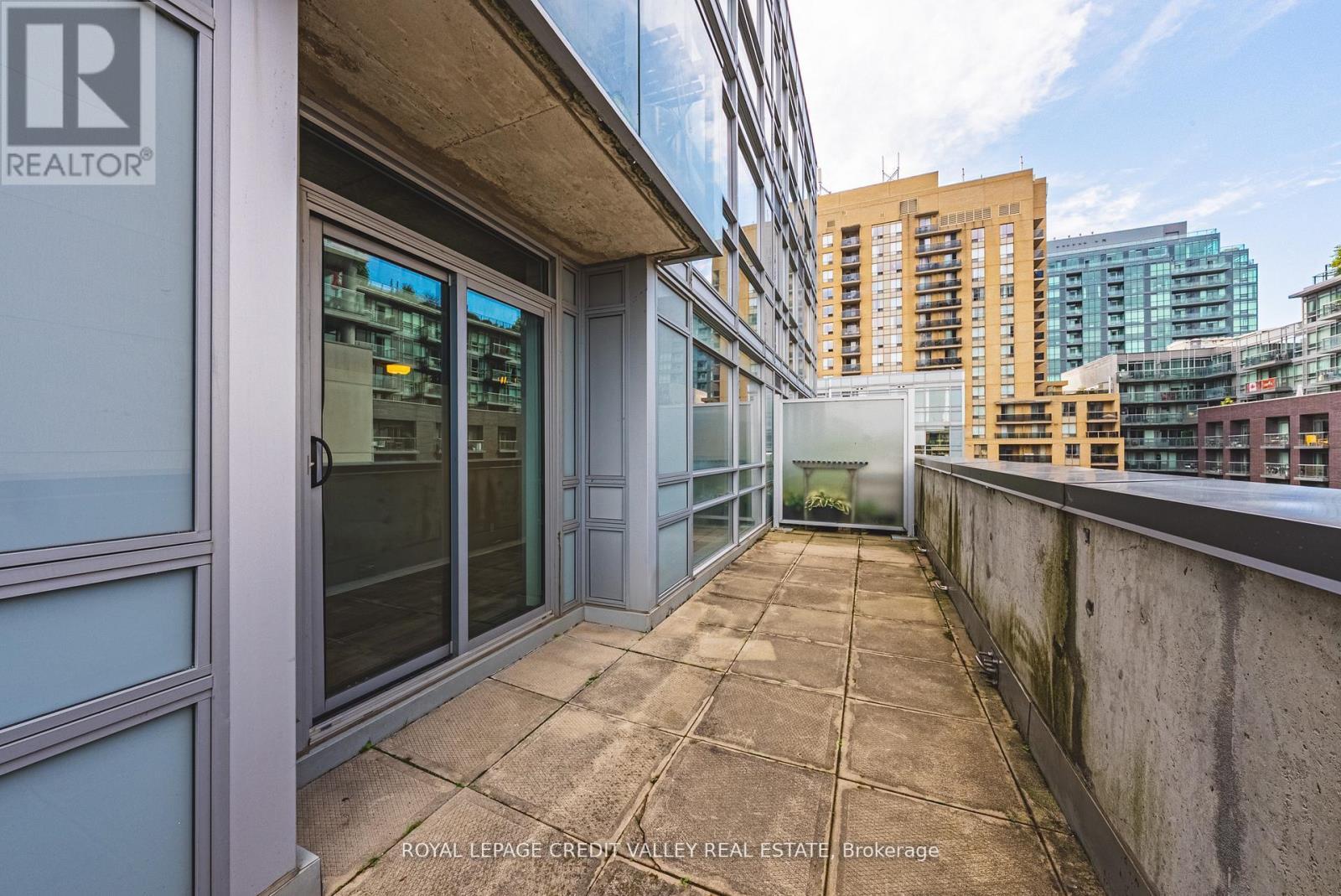 609 - 150 Sudbury Street, Toronto, ON - Outdoor