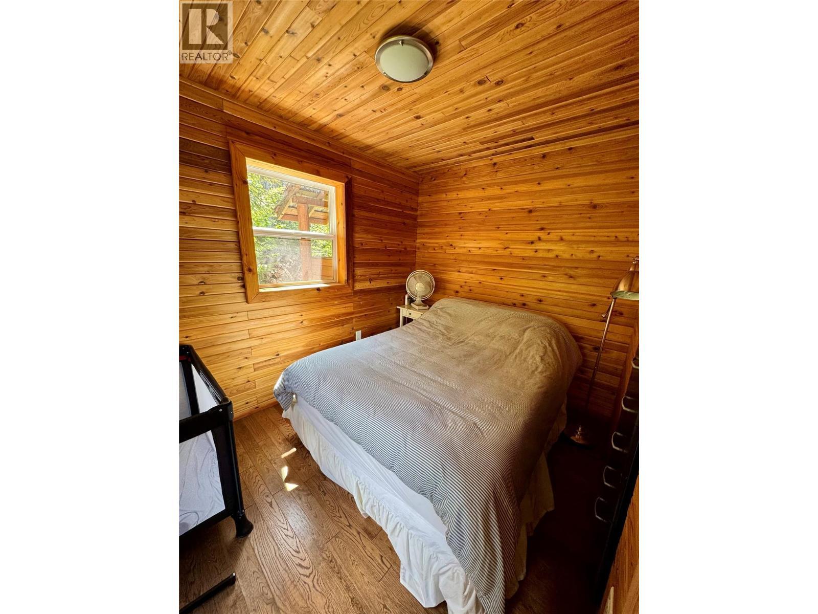 Main floor bedroom - Lot 4 Pete Martin Bay, Sicamous, BC - Indoor Photo Showing Bedroom