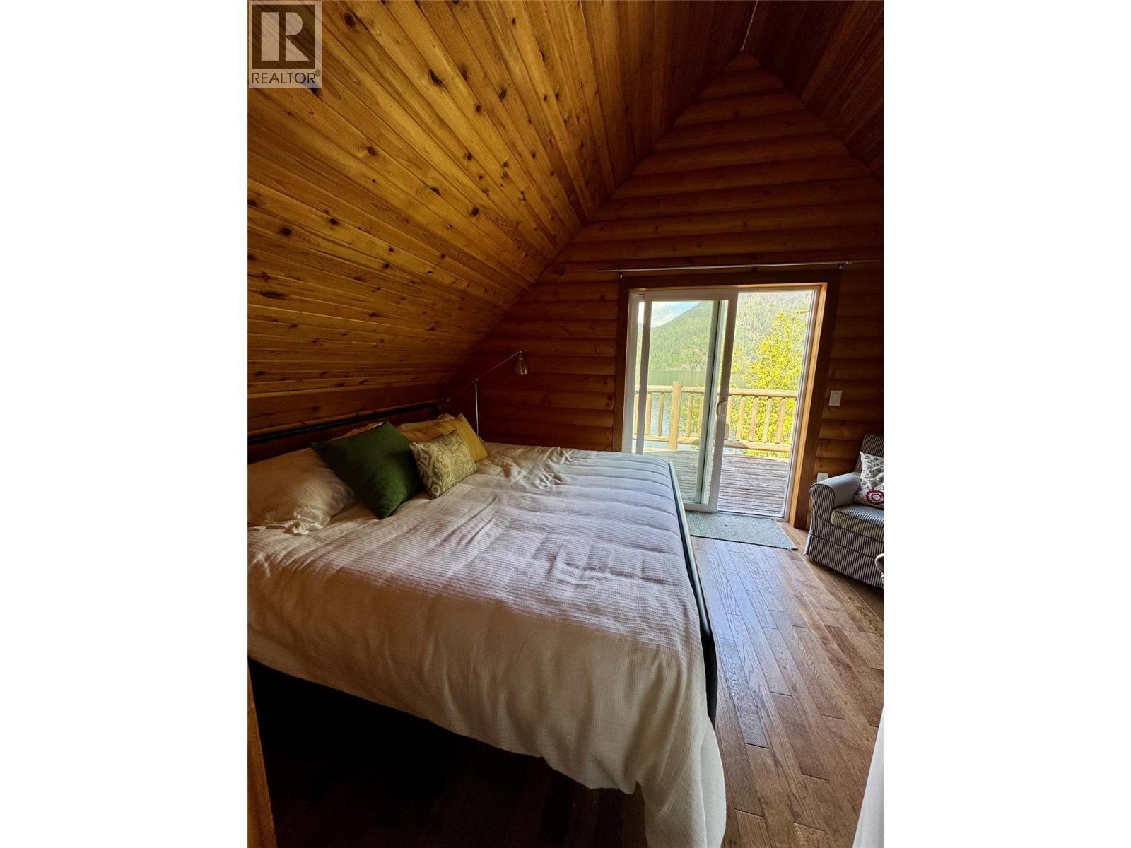 Primary bedroom - Lot 4 Pete Martin Bay, Sicamous, BC - Indoor Photo Showing Bedroom